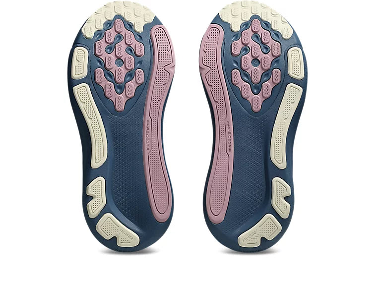 GEL-KAYANO 33
